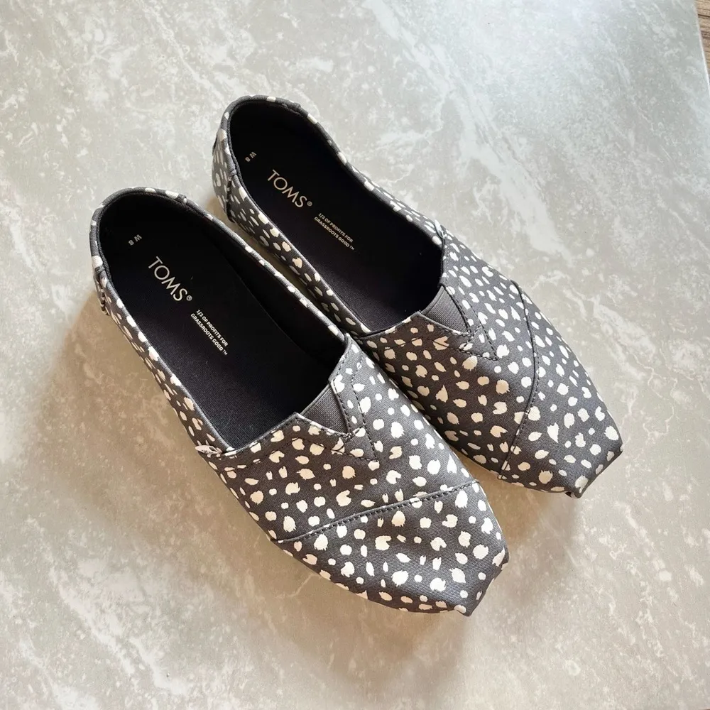 Toms Alpargata Tiny Cheetah Canvas Flats- Size 8 - Image 3
