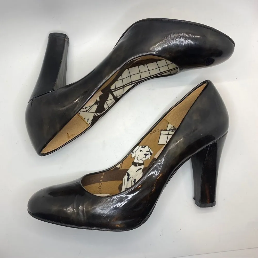 Stuart Weitzman almond toe patent leather pump - Image 5