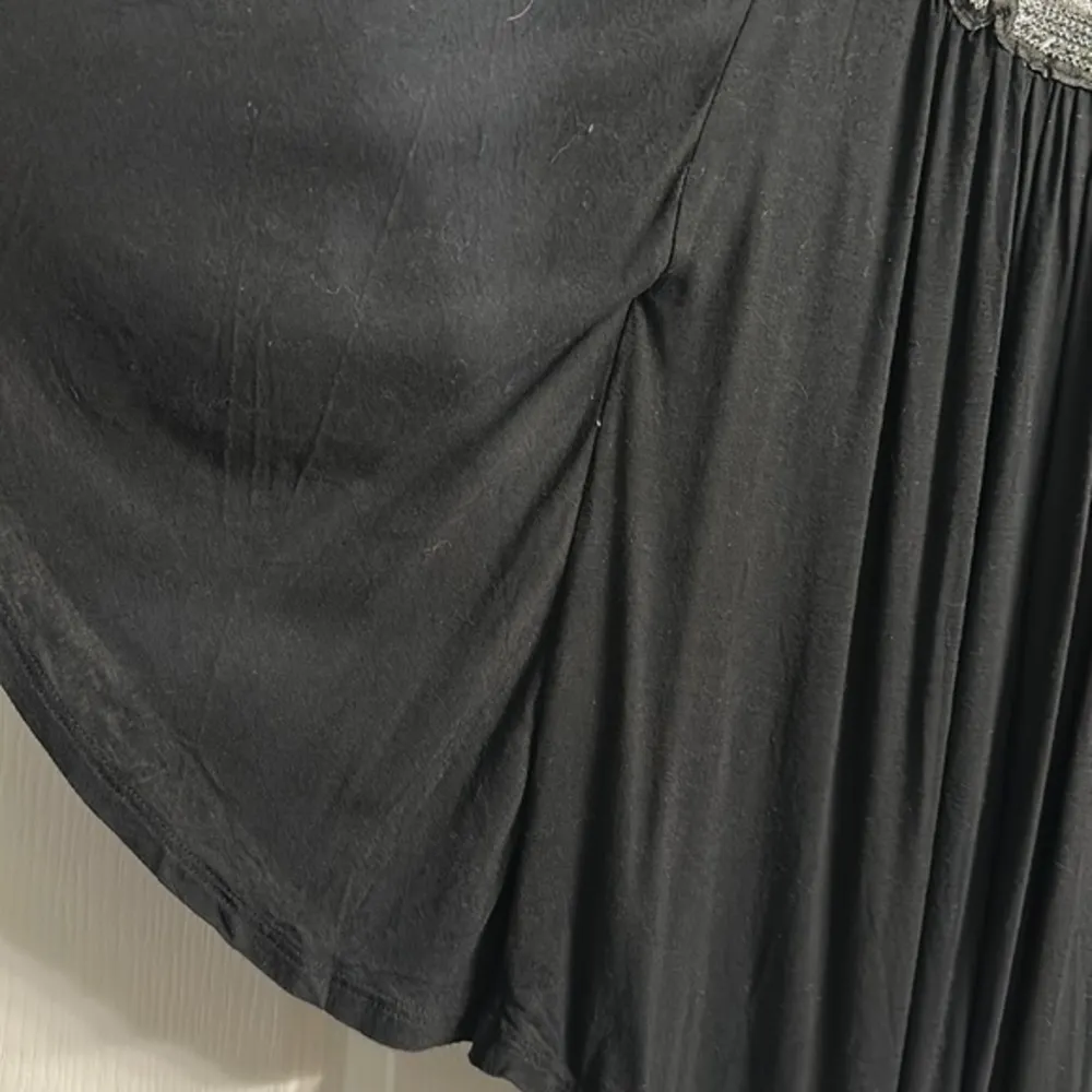 Gossip Girl x Romeo & Juliet Couture Black Silver Blouse Size Large GUC #6989 - Image 2