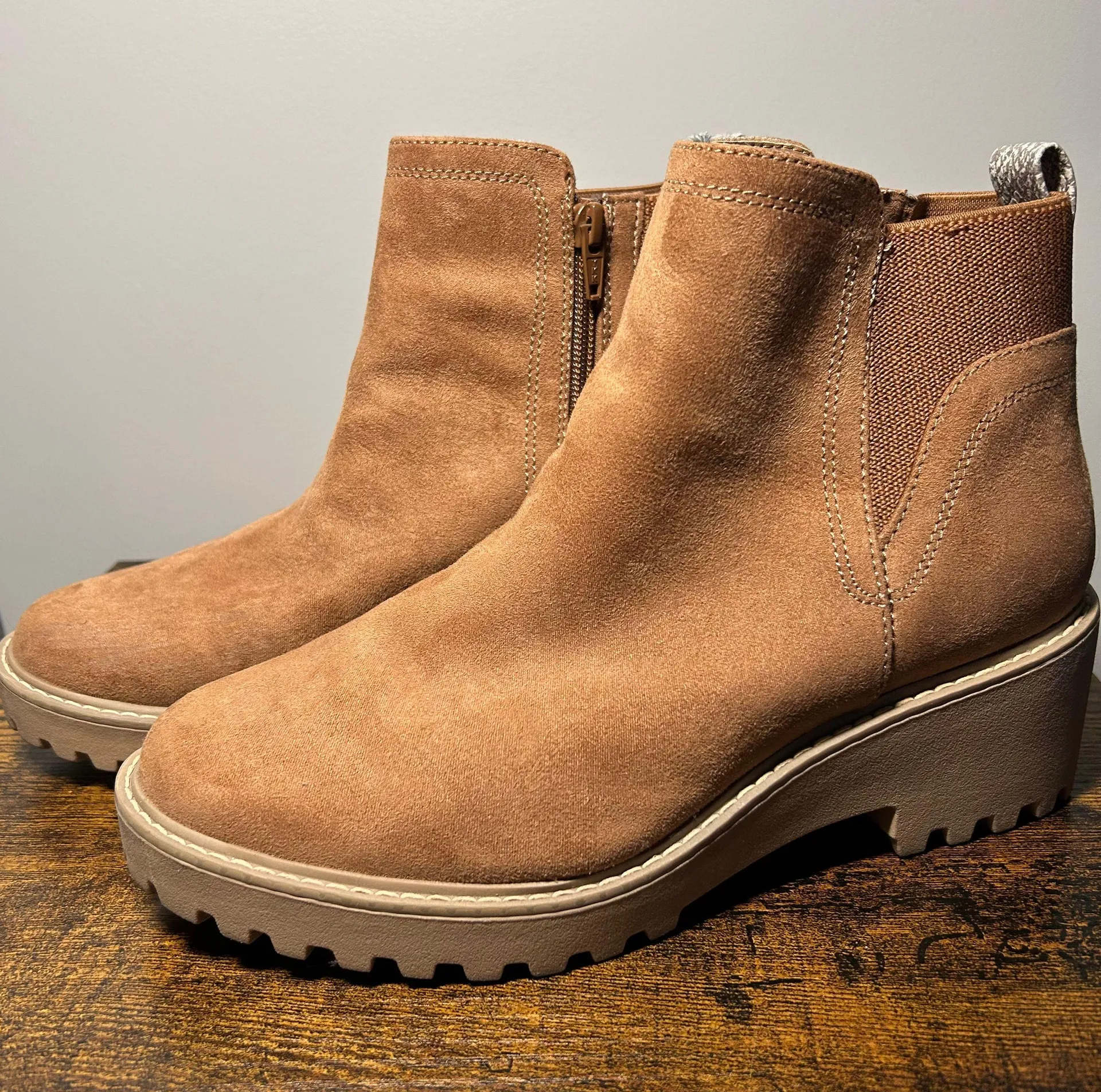 Universal Threads Universal Thread Brown Ankle Boots Size 8 Wide - Image 4