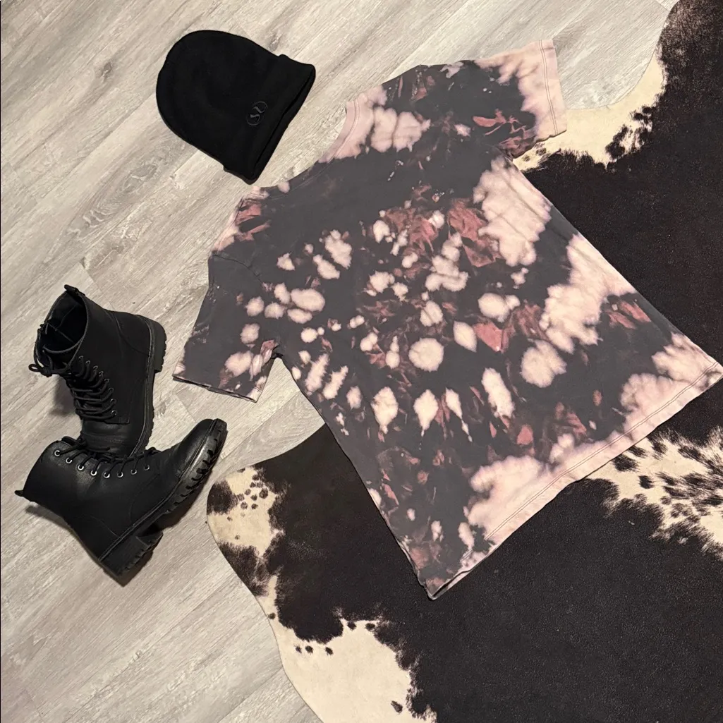 🖤 UO•Woman’s Led Zeppelin Acid Wash Band TeeShirt•Size:Large🖤 - Image 4