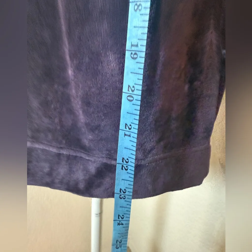Garnet‎ Hill Women's Size M Dark Purple Moonrise Velour Oversized Boxy Shirt - Image 5