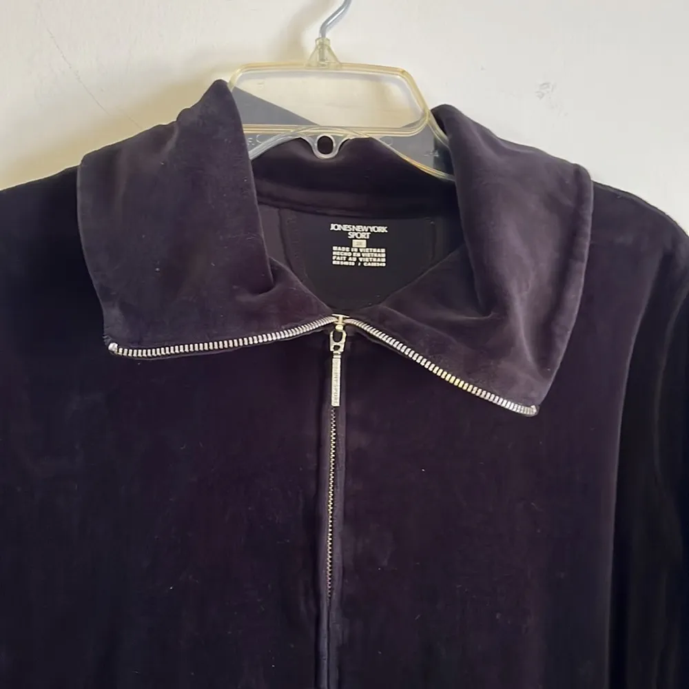 Jones New York  black track suit - Image 5