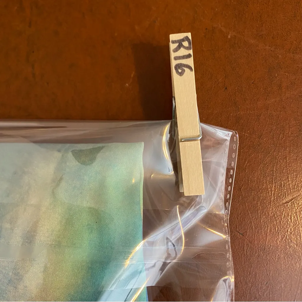 Beyond Yoga Lux High-Waisted Midi Leggings in Bay Blue Dizzy Size XS - Image 11