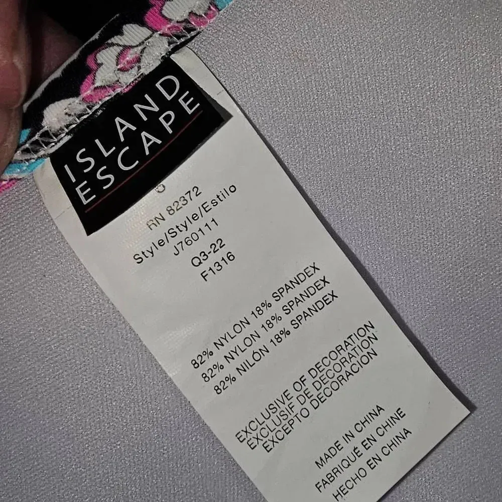 NWT Island Escape Womens‎ Floral Paisley Swim Top 6 Pink - Image 4