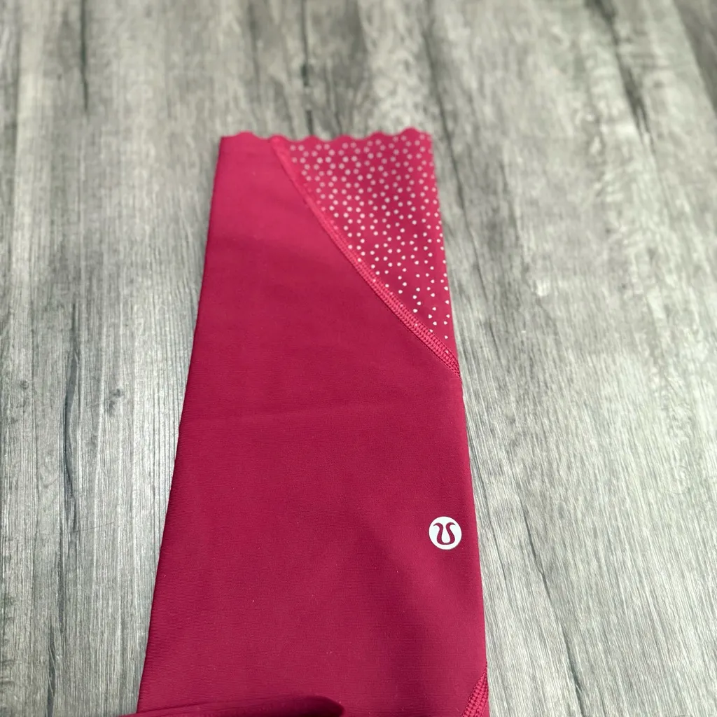 Lululemon Tight Stuff Women's Athletic Leggings size 6 - Image 5