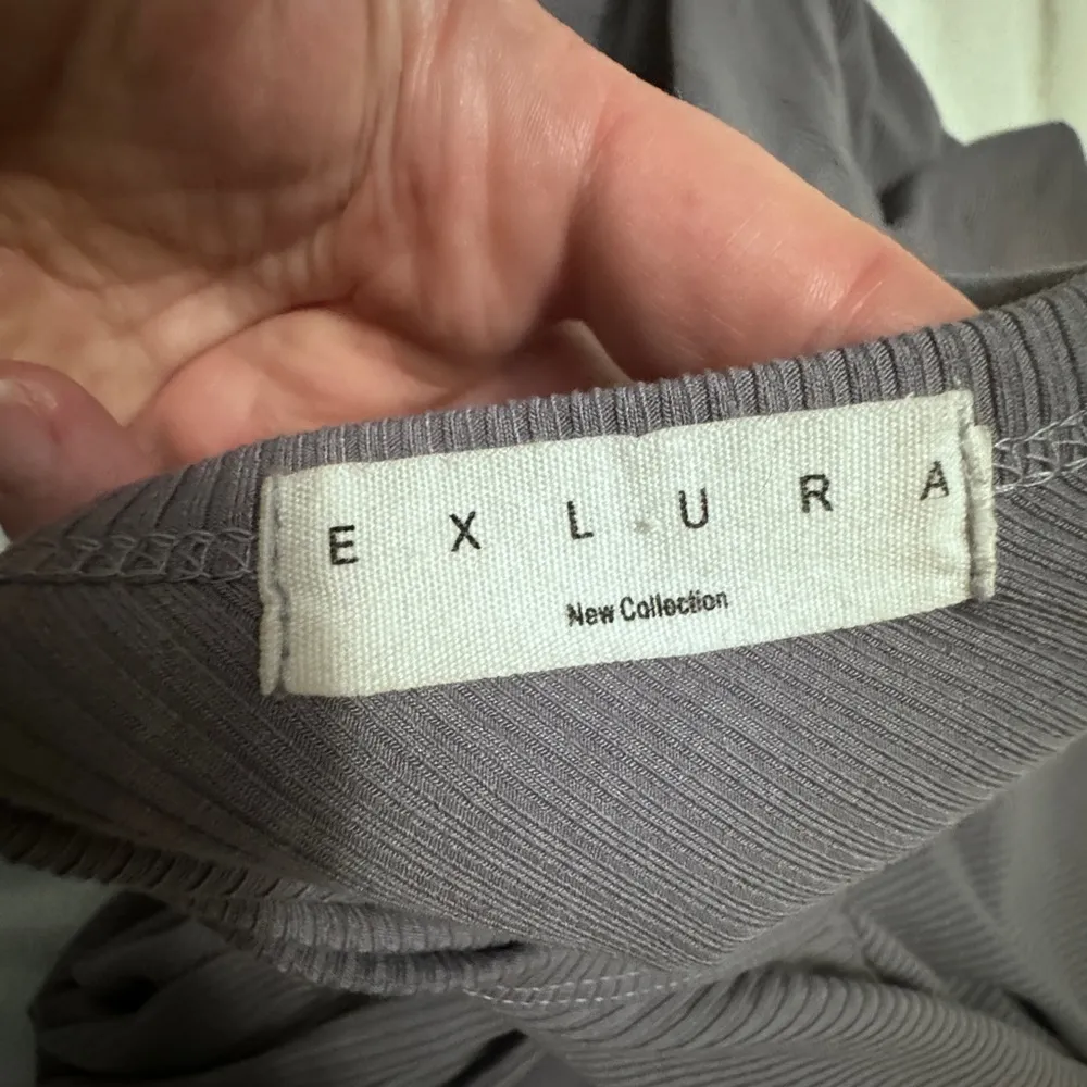 Exlura long balloon sleeved grayish purple top L/XL - Image 3