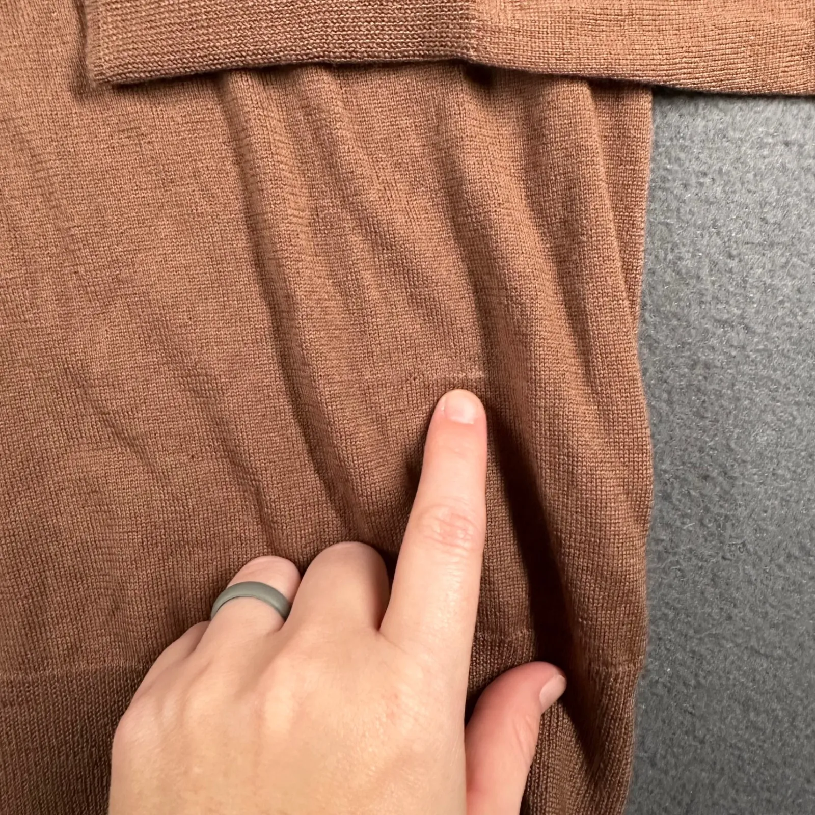 J Crew Wool Turtleneck Sweater Womens L Rich Brown 100% Merino Wool Long Sleeve - Image 2