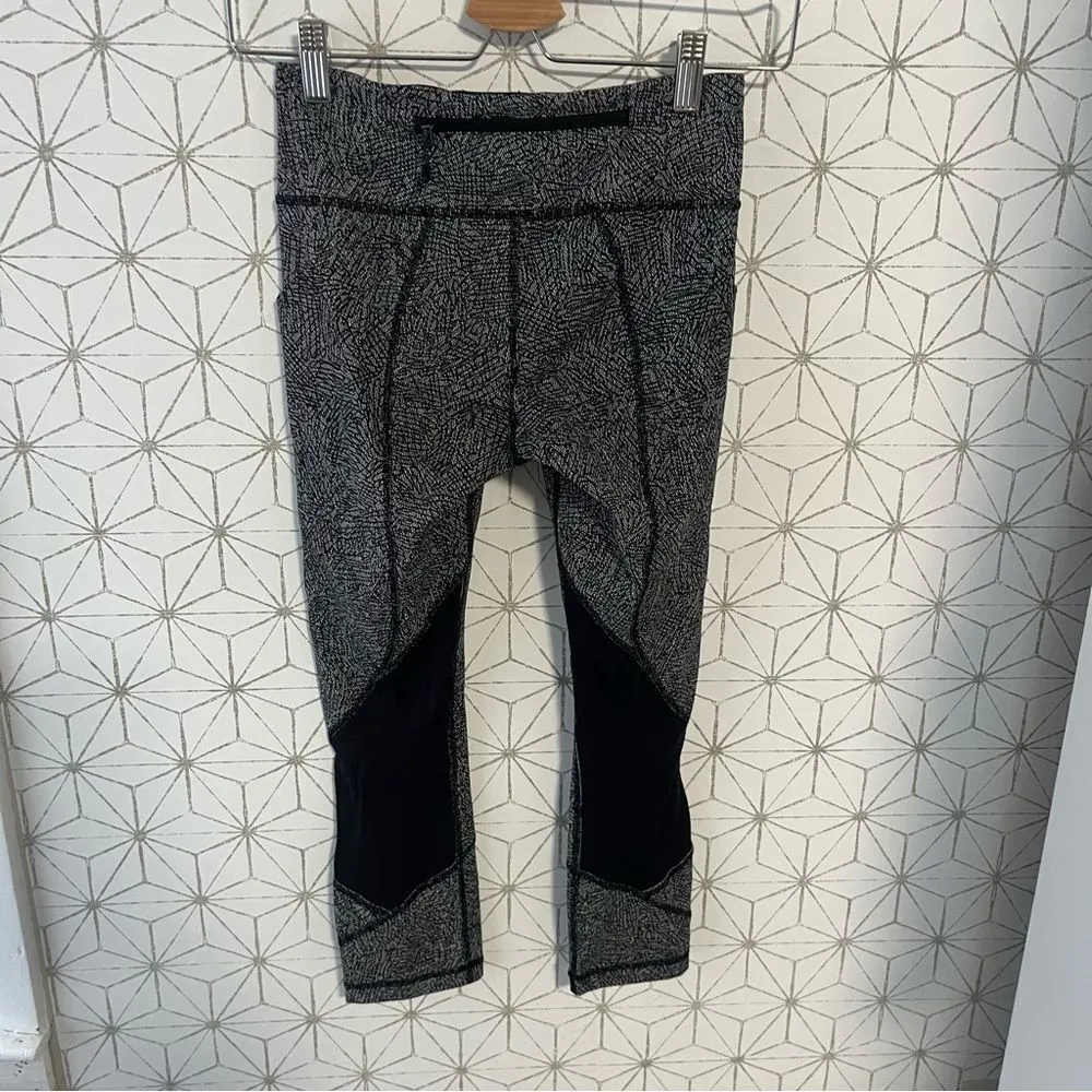 Lululemon Pace Rival Crop 22” - Image 5