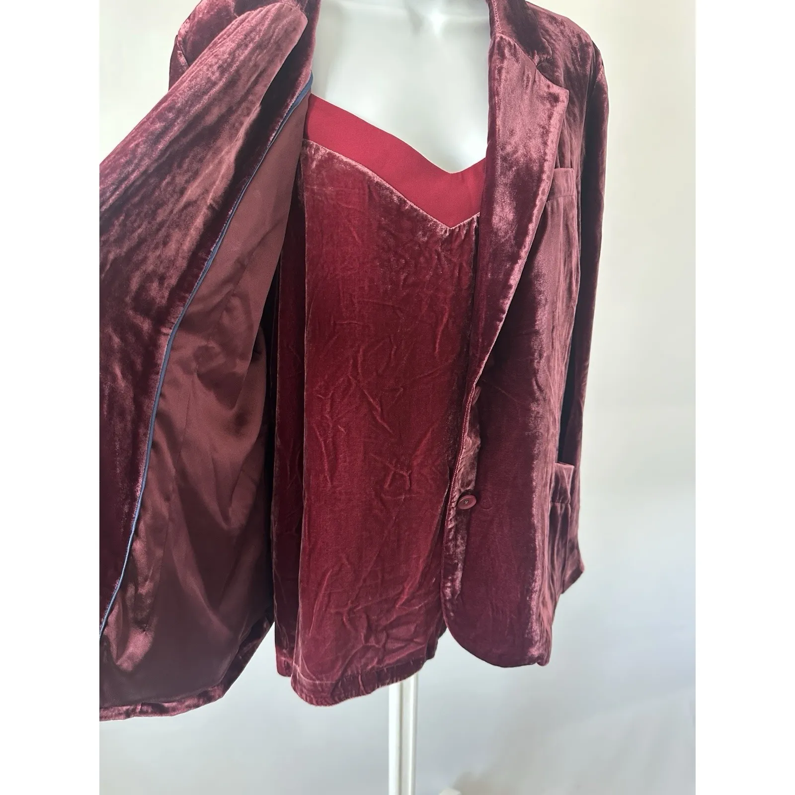 Sundance Wine Maroon Panne Velvet Blazer Sz: 14 and Tank Sz: XL  (b41) - Image 3