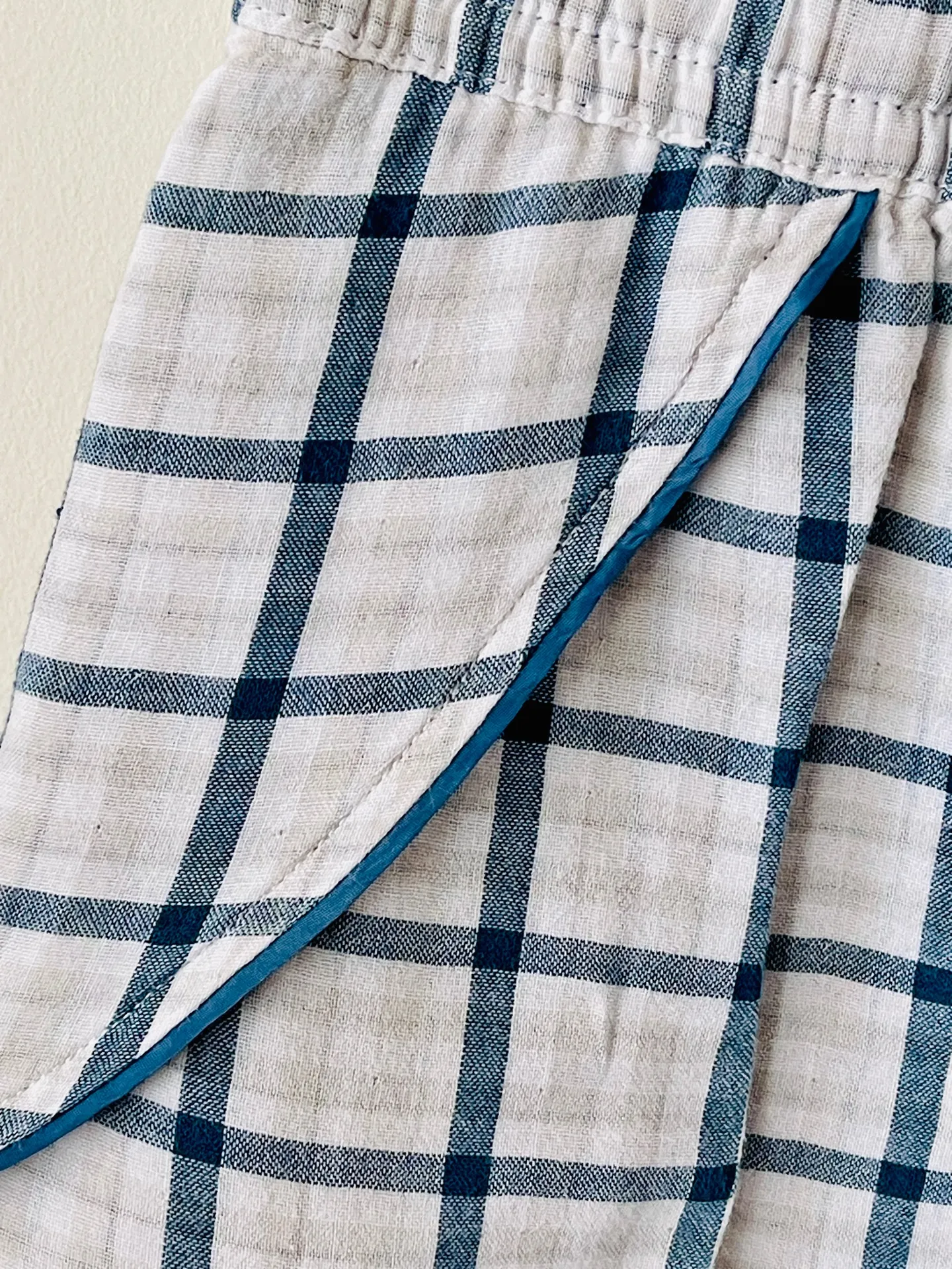 UGG Sleep Shorts Small - Image 2