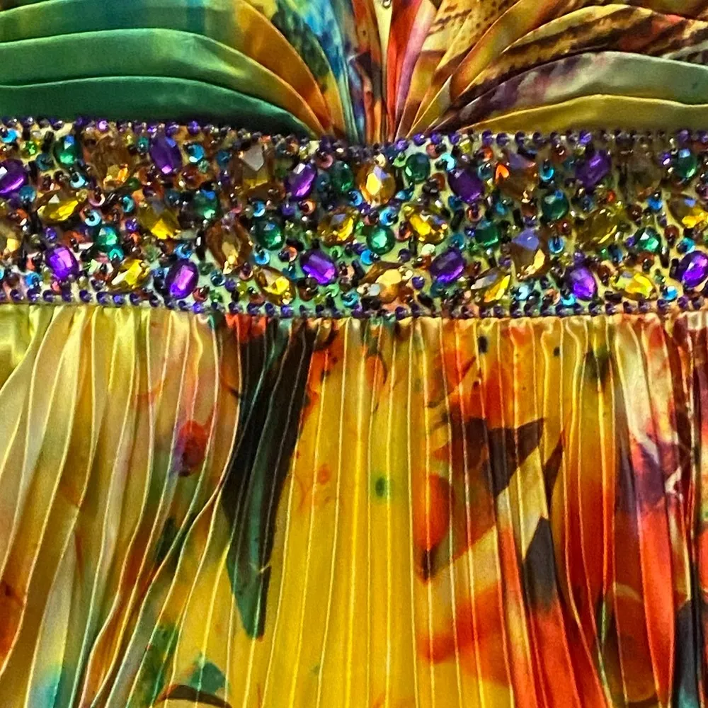 Evenings by Allure Bright Print Short Pleated Prom Dress Sz 0” Gold - Image 8