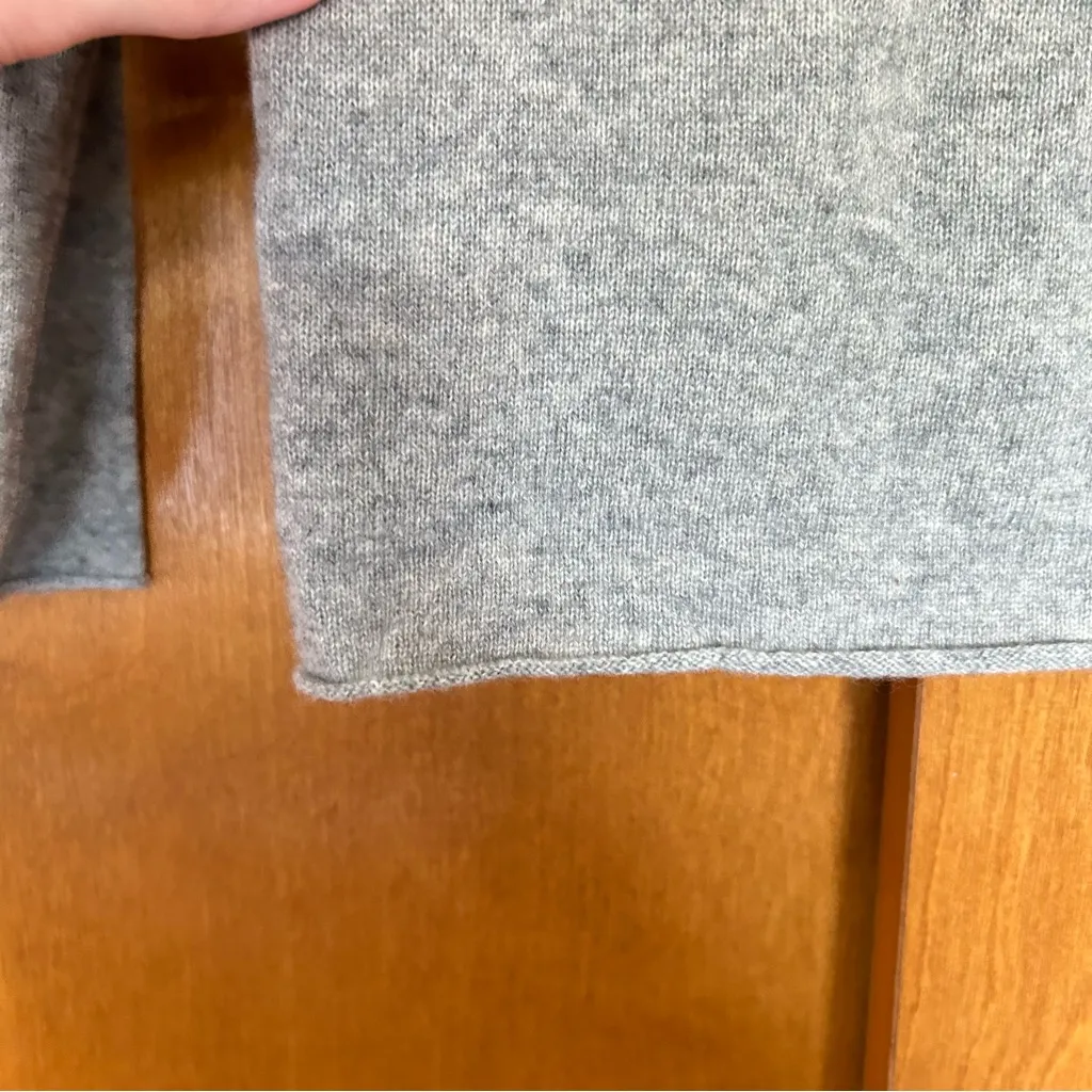 Ply Cashmere Grey Crewneck Sweater Size Small Petite Minimal Classic Casual Gray - Image 5