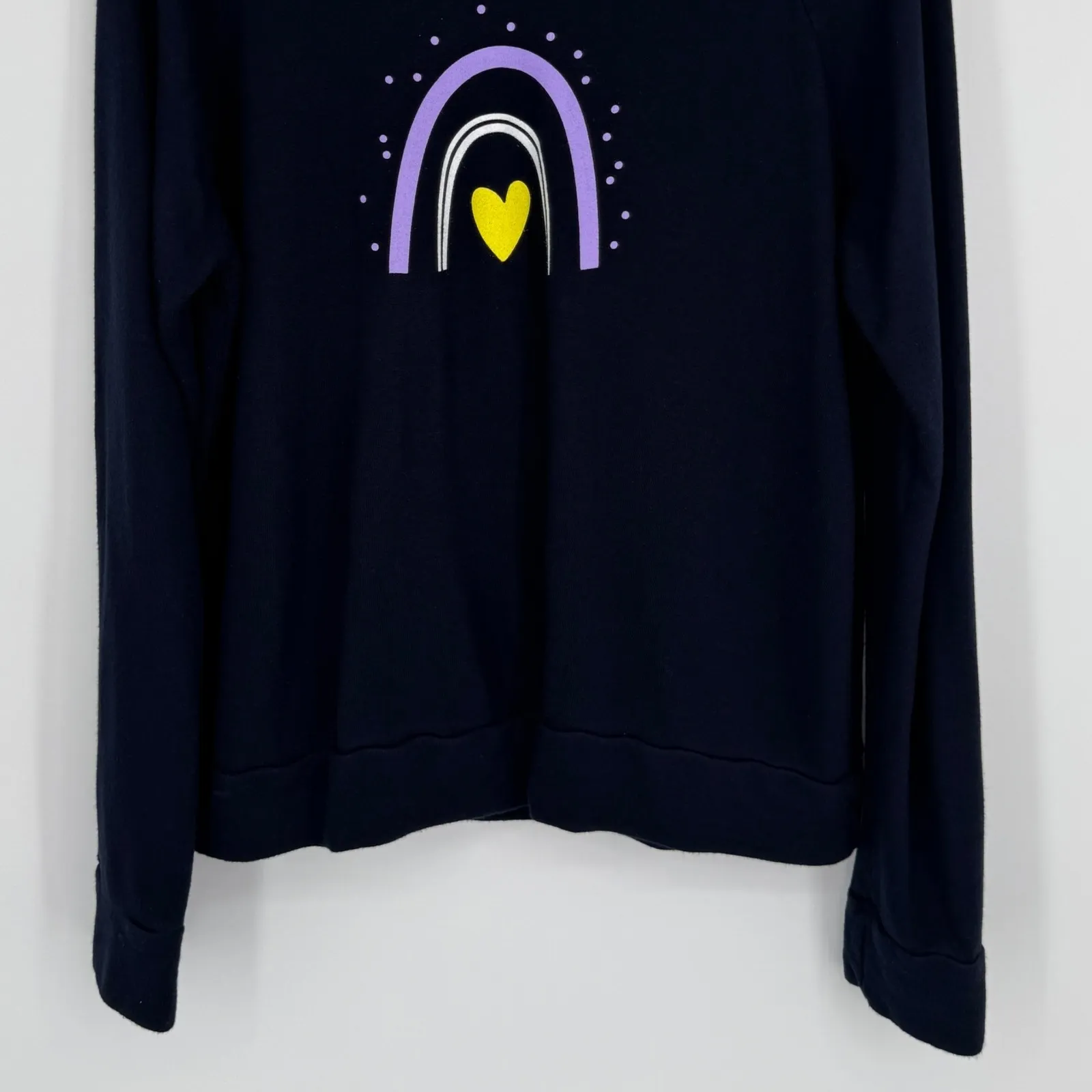 Sundry Rainbow Heart Sweatshirt Size Large Navy Graphic Pullover Crewneck Cozy - Image 4