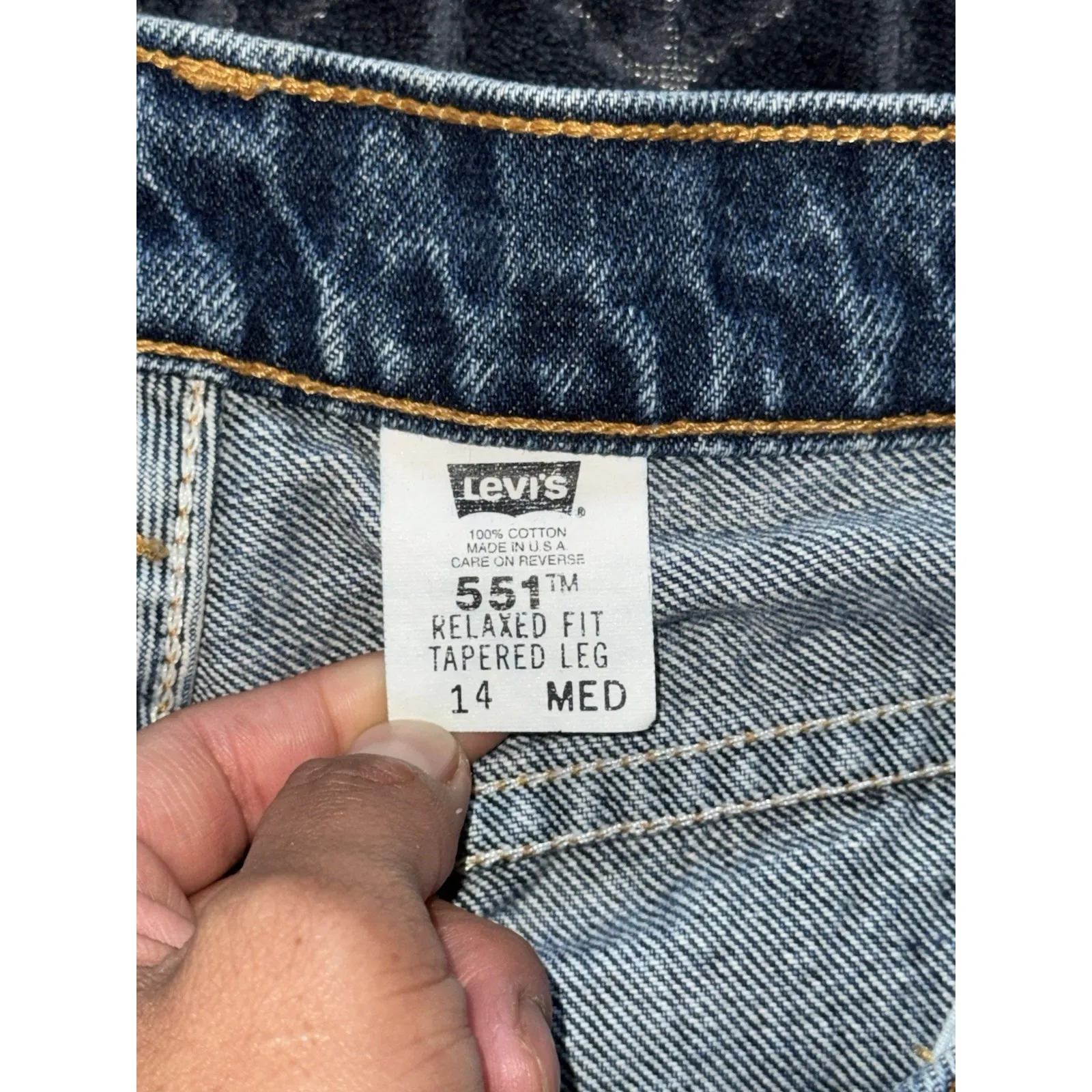 VTG Levis 551 Women's Relaxed Fit‎ Tapered Leg 90s Made USA Jeans Sz 14 MED - Image 3