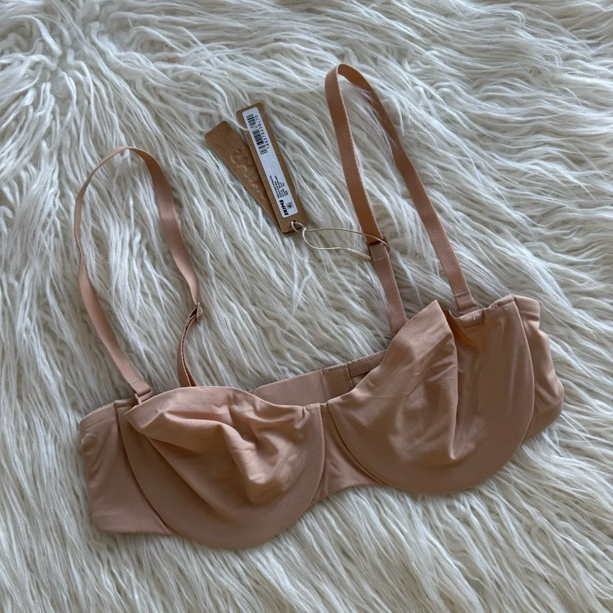 Skims Smoothing Intimates Strapless Bra Clay Size 34A - Image 2