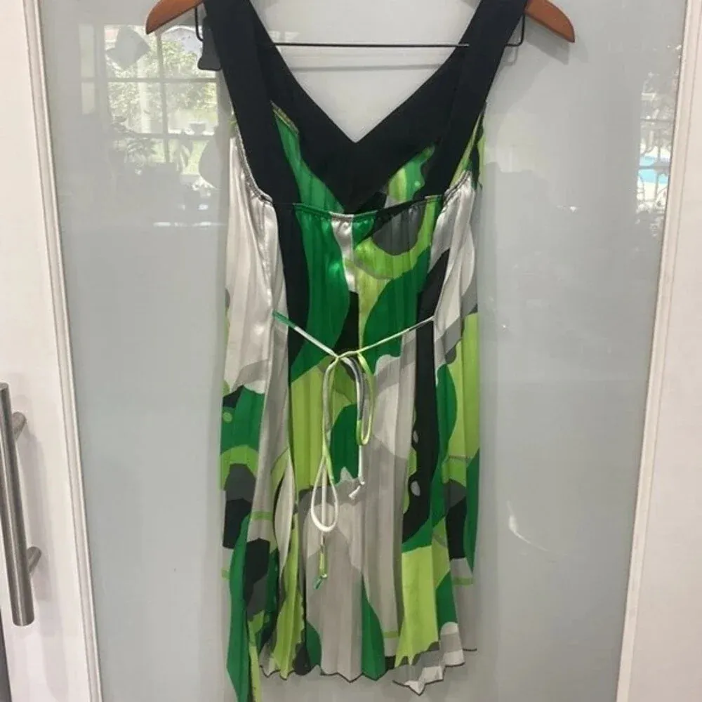 My Michelle Women's Green Black Pleated Tank Top Blouse Shirt Top Sz S - Image 4