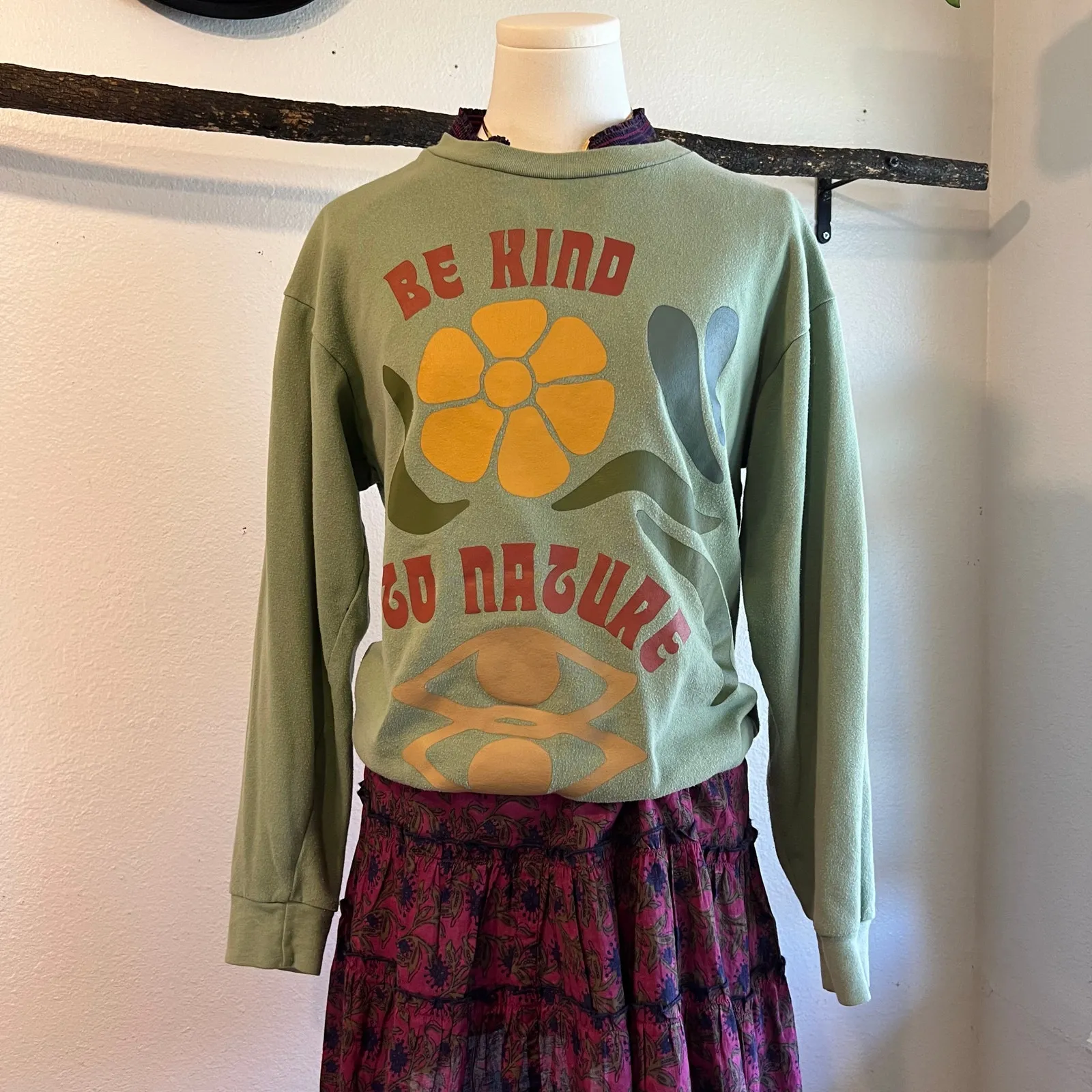 Desert Dreamer Green Oversized " Be Kind to Nature " Crewneck Sweater Size XS - Image 3