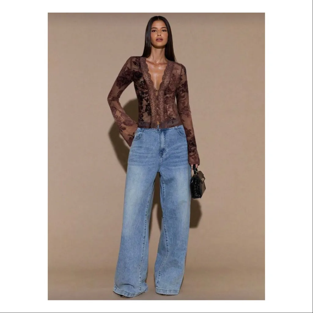 SHEIN BAE Women's Brown Long Sleeve Deep V-Neck Flocked/ Lace Top/ Brand New - Image 4