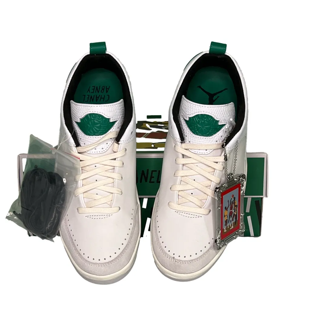 Nike NEW Unisex Air Jordan 2 Retro Low SE Shoe Size 9 or 7.5 #B1325A - Image 4