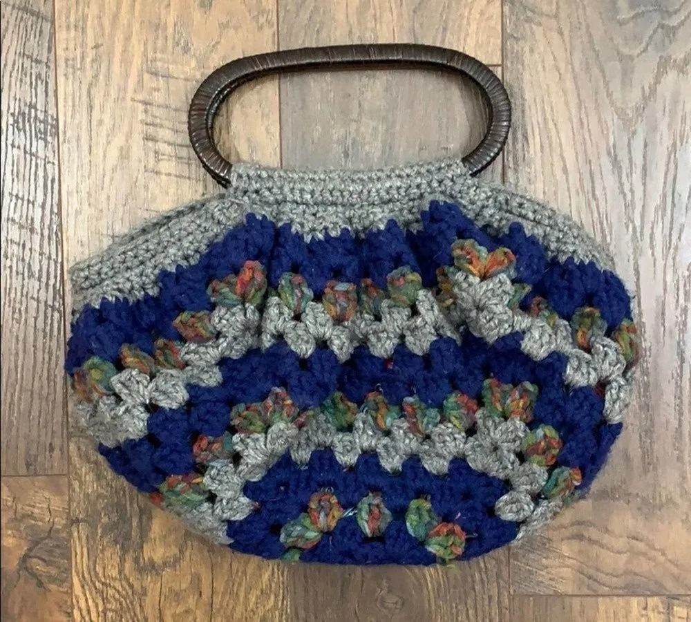 Handmade reversible crochet/floral bag - Image 3