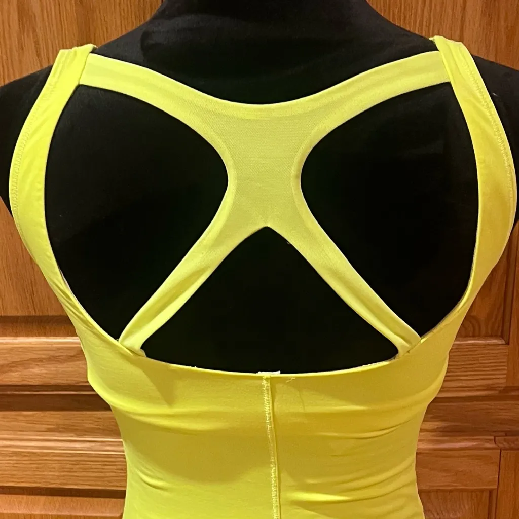 Lululemon Optimal Double Strap Cutout Back Tank Top in Ray Neon Yellow Size 4‎ - Image 12