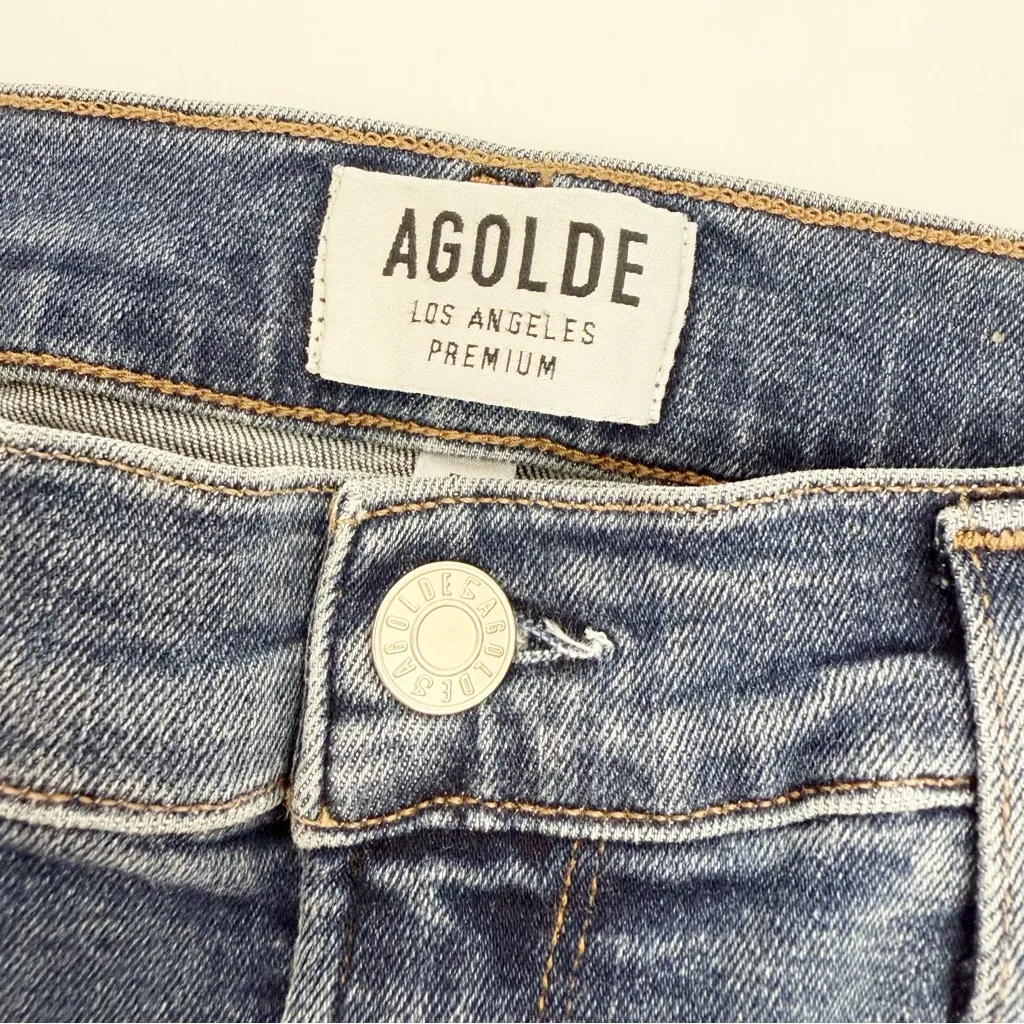 AGOLDE Sophie High Rise Skinny Crop in Discretion Wash Chewed Hem - Image 11