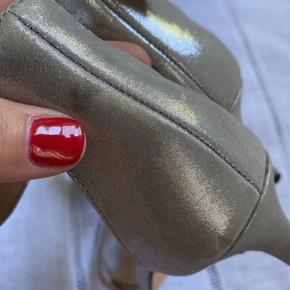 Antonio Melani silver leather heels with ankle strap. - Image 5