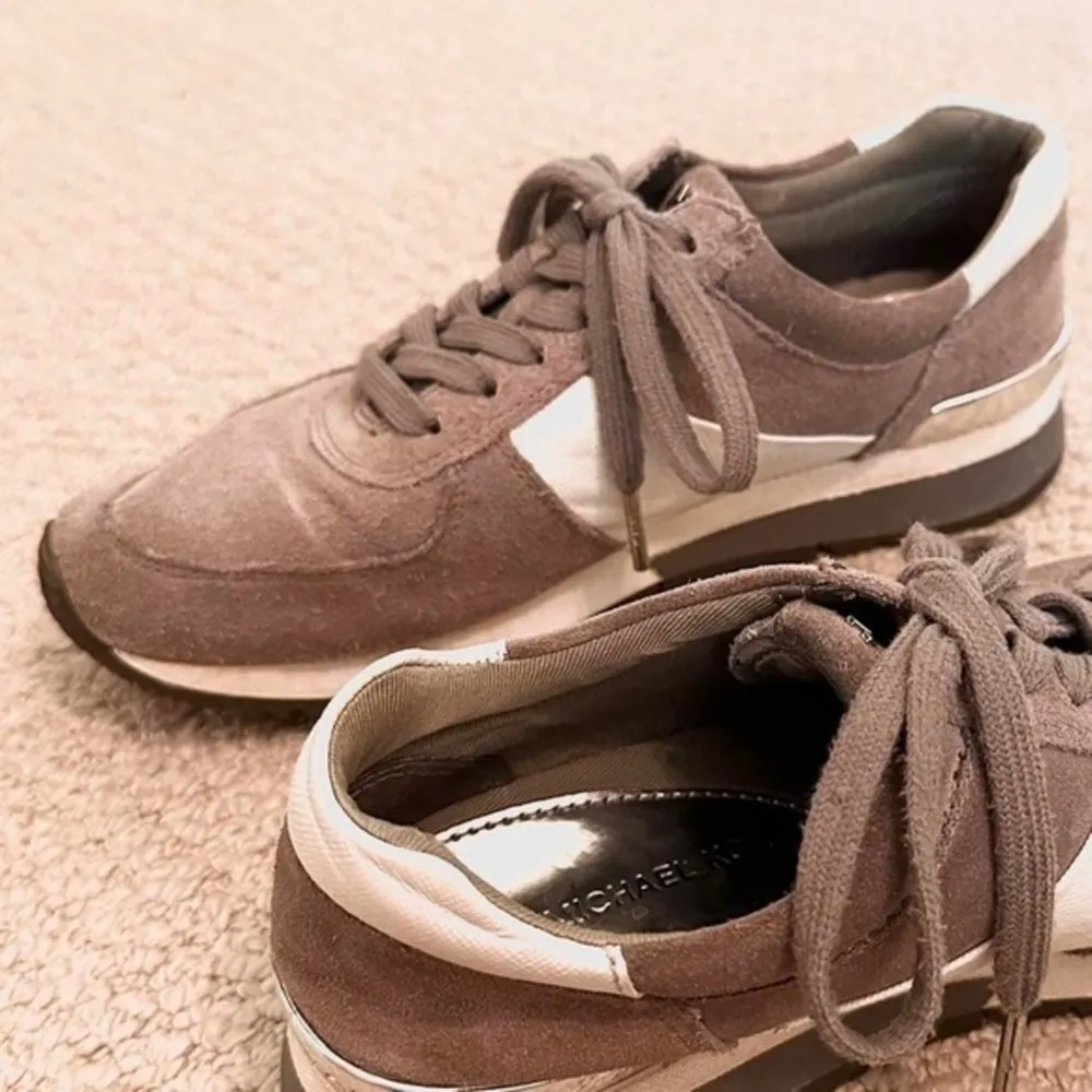 MICHAEL Michael Kors suede sneaker Gray Size 7 - Image 4