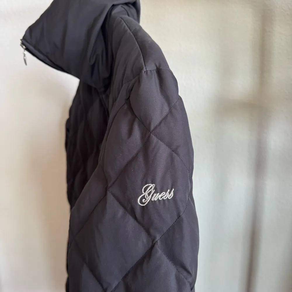 Guess Black Puffer Quilted Winter Jacket Size L - Image 4
