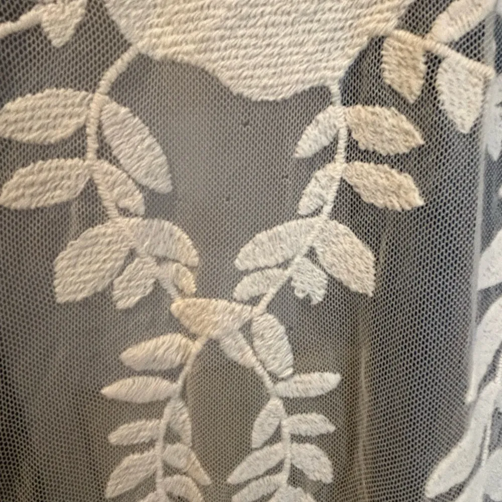 Denim lace button up shirt medium - Image 5