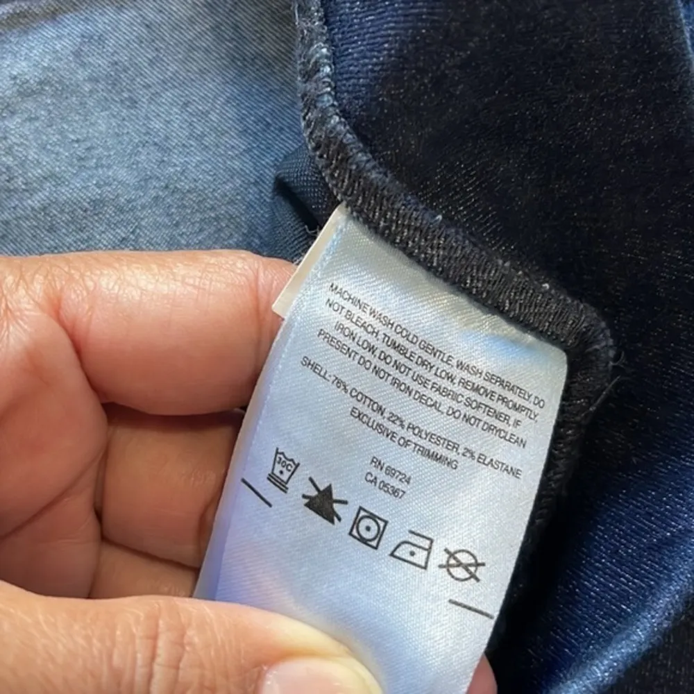 Women's Columbia Denim Pull On Blue Jeans Size Med EUC #0467-DS - Image 4