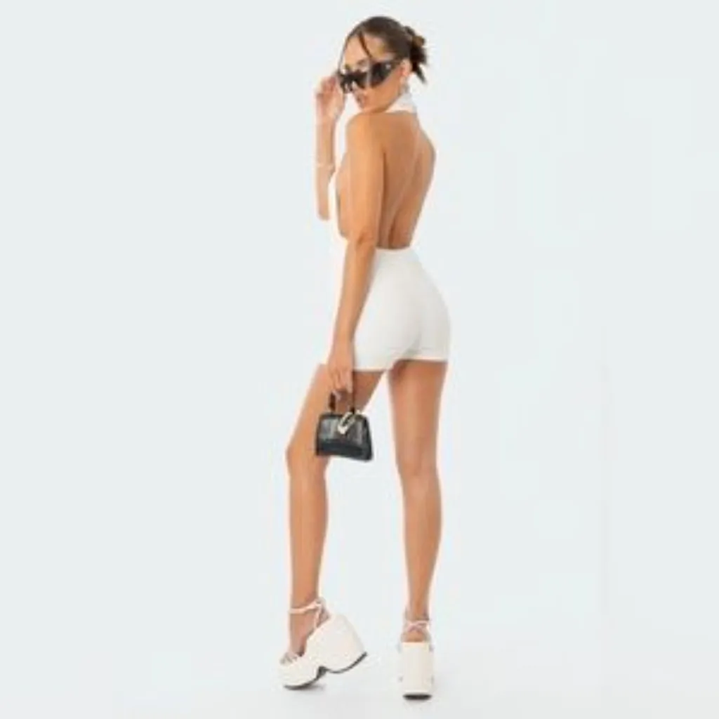 Edikted Annie Ribbed Open-Back Halter Romper White Size M - Image 2