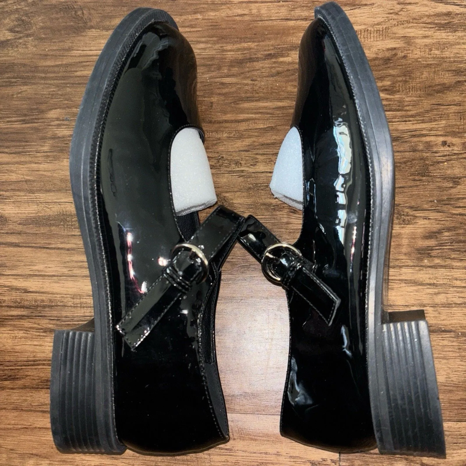 Black Flats with Glossy Finish and Strap Korean Mary Jane Size 8.5 - Image 5