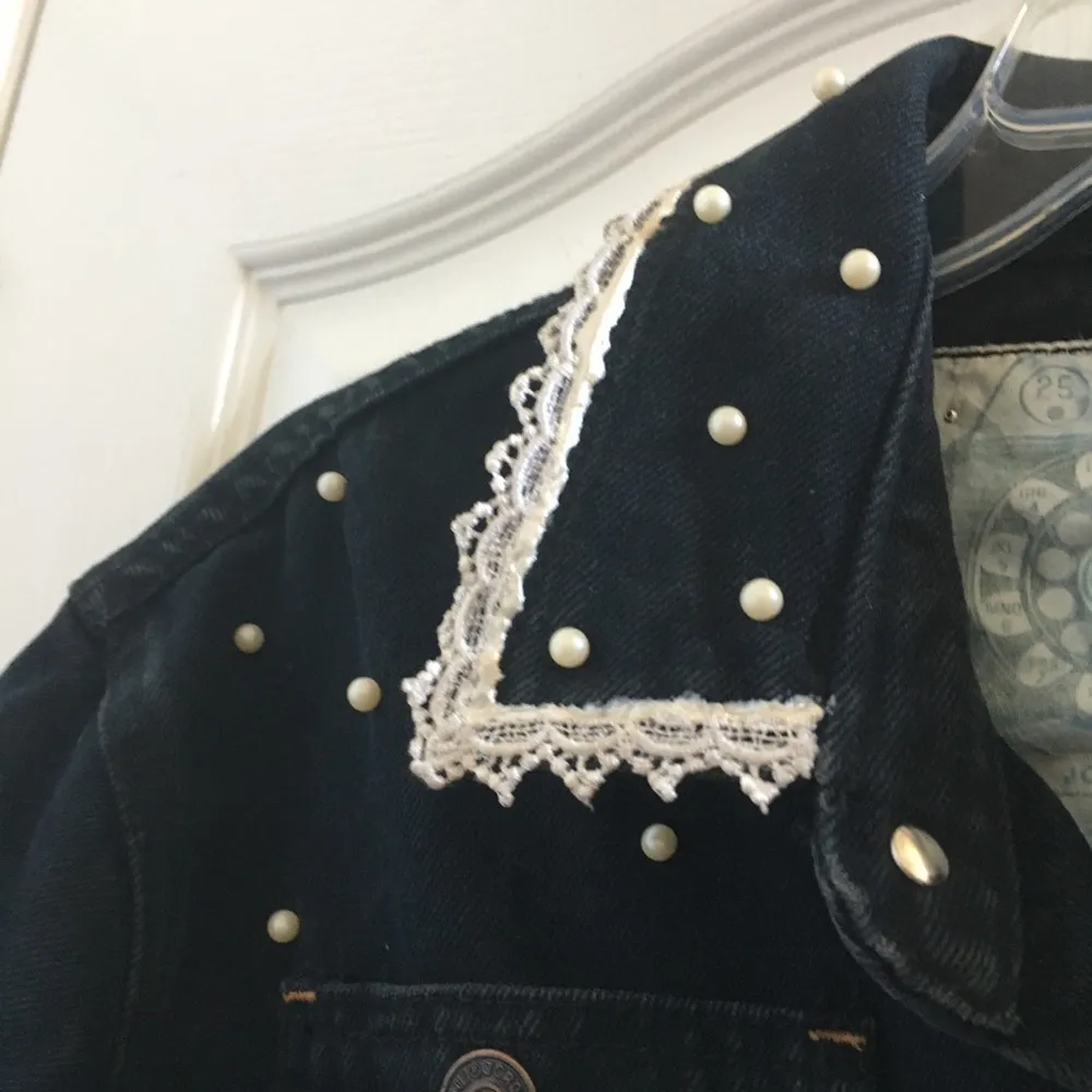 FINAL MARKDOWN Unique denim western jacket small - Image 6