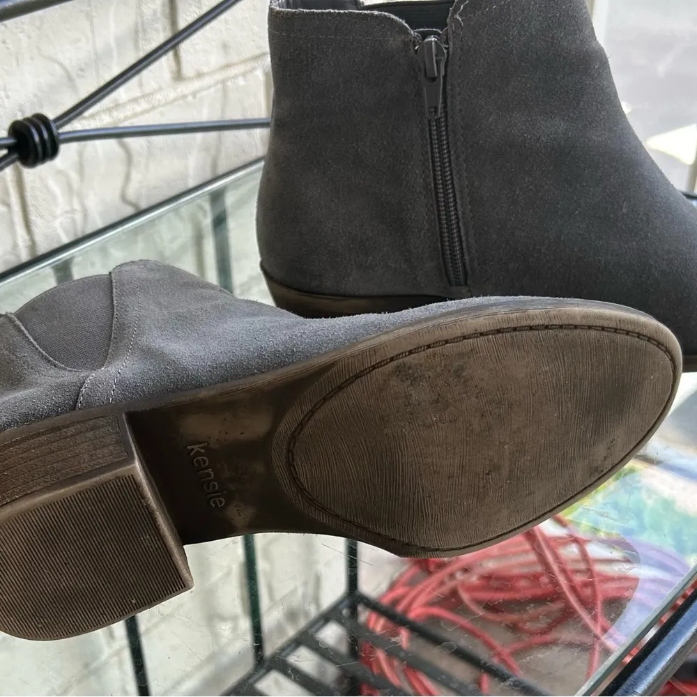 Boots  Kensie ankle boots are fabulous! Size 8 no damage!  Great boots - Image 5