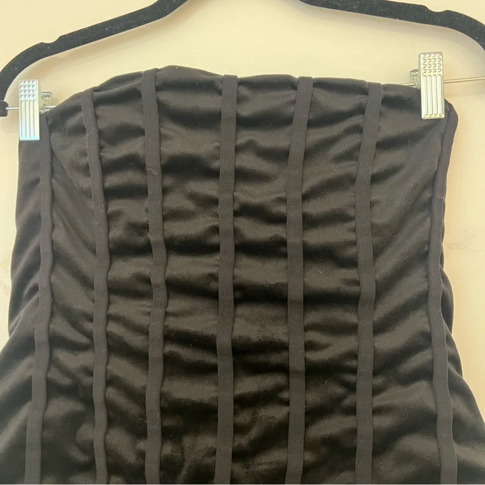 Velvet Black Corset Strapless Mini Dress with White Pleats Size L - Image 5