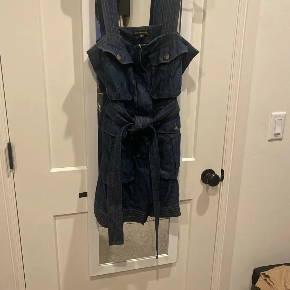 Banana Republic Denim Romper Size 8 - Image 5