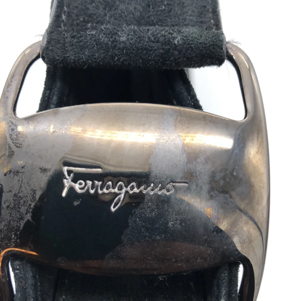 SALVATORE FERRAGAMO purse. - Image 4