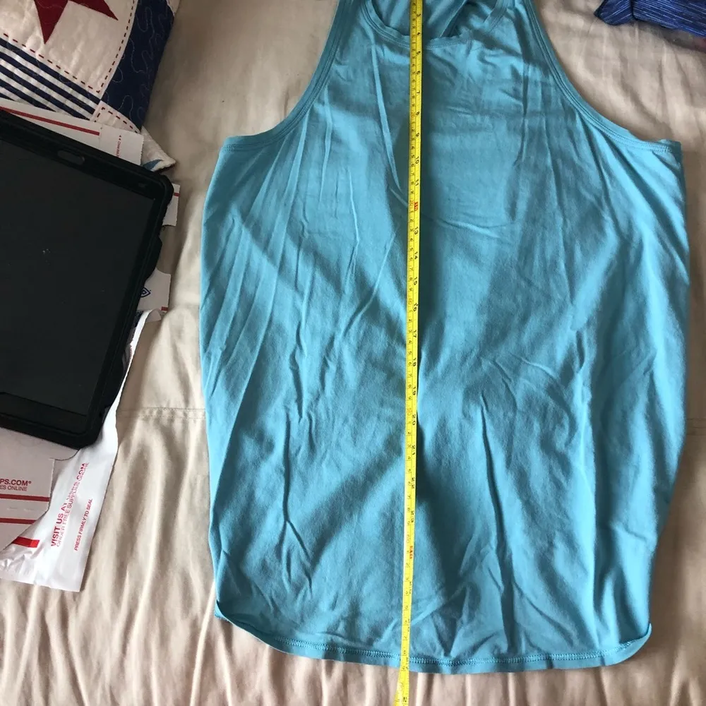 Light Blue lululemon open tie back Tank Top size 6 - Image 8