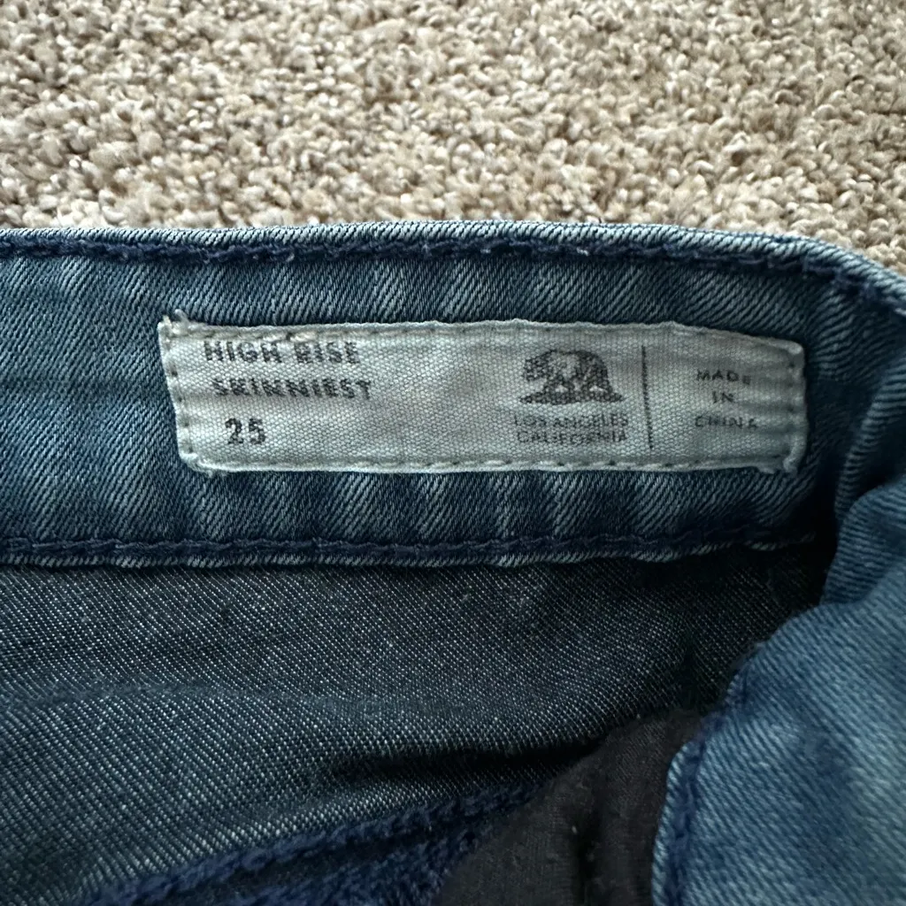 Unique color jeans with distressed knees‎ Blue Size 25 - Image 2