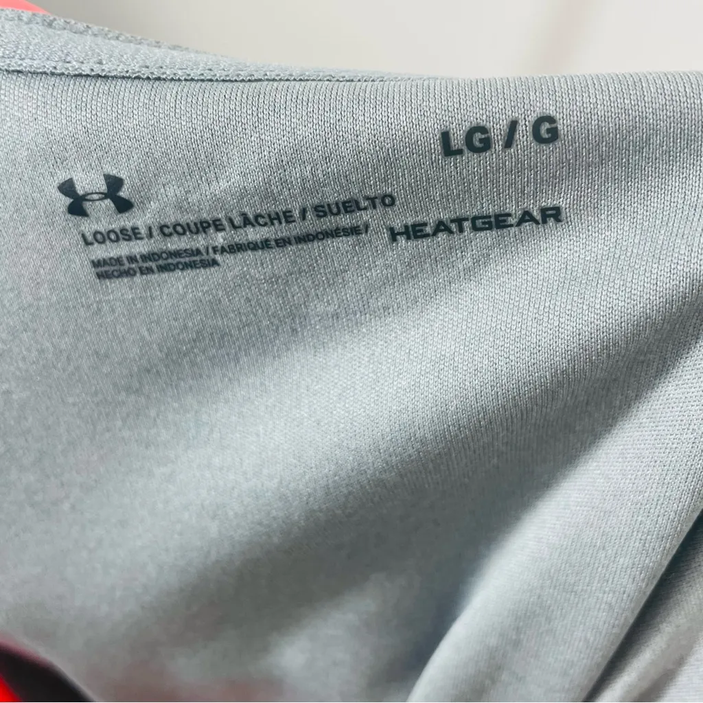 Under Armour HeatGear Loose Gray & Neon Pink Long Sleeve Shirt Size L #1293980 - Image 6