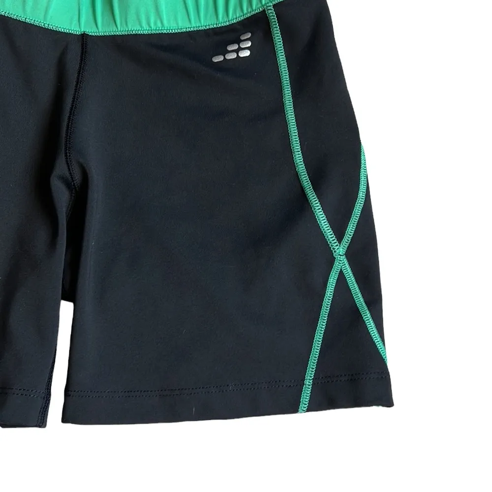 BCG Dark Gray and Green Compression Active Shorts Inseam 5" Size Small - Image 4