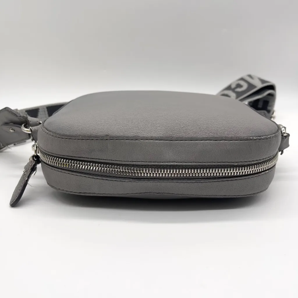 Stella McCartney Authentic Grey Logo Crossbody Camera Bag Preowned - Image 11