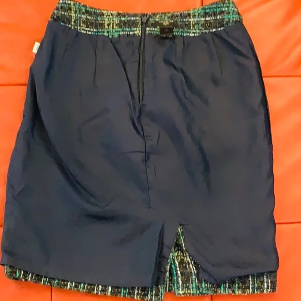 Ann Taylor Petite black/teal/metallic tweed skirt. - Image 11