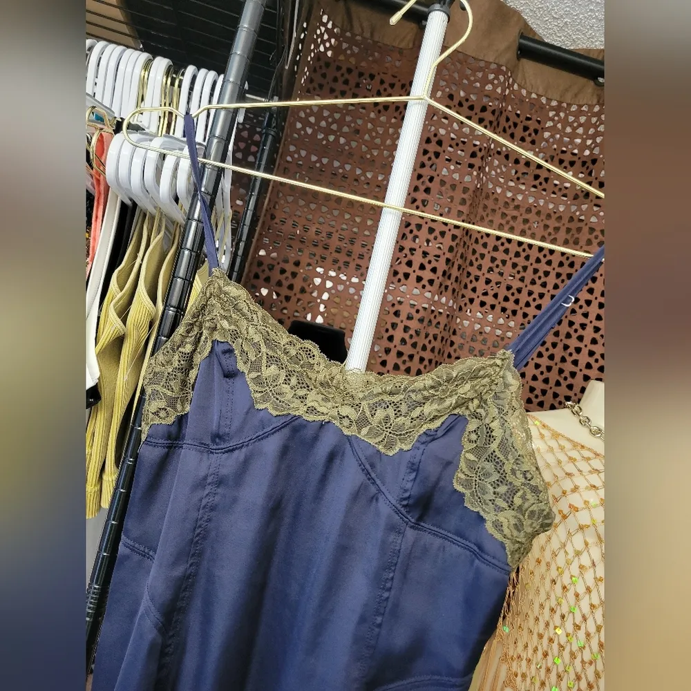 #137- FP Intimately Aries Rising Lace Mini Slip Dress In Navy NWOT - Image 8