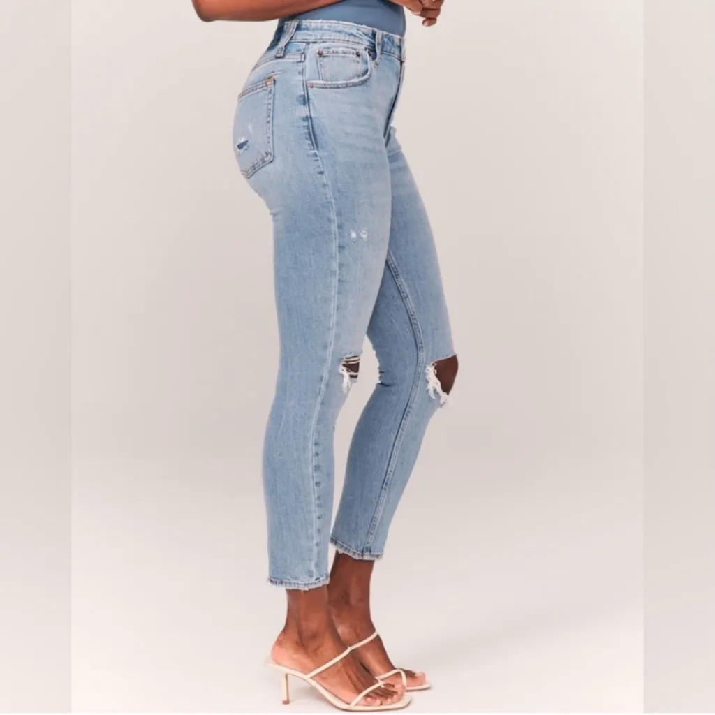 Abercrombie & Fitch The Skinny High Rise 14s 32 Blue Cropped Jeans - Image 2