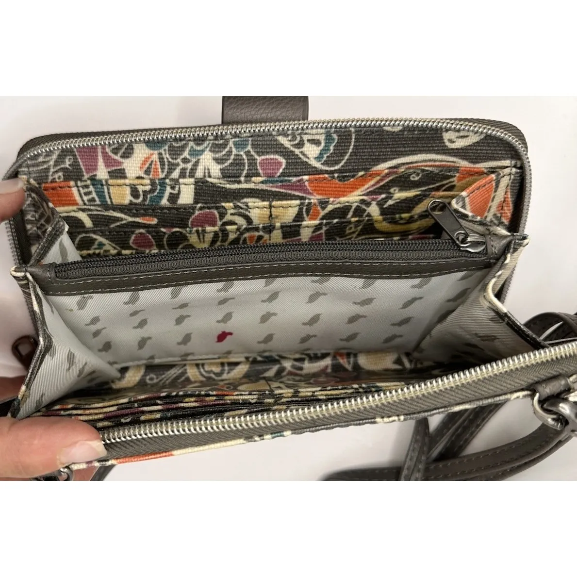 Sakroots Crossbody Wristlet Purse Floral Paisley Tan Compartments Zipper Women's - Image 6