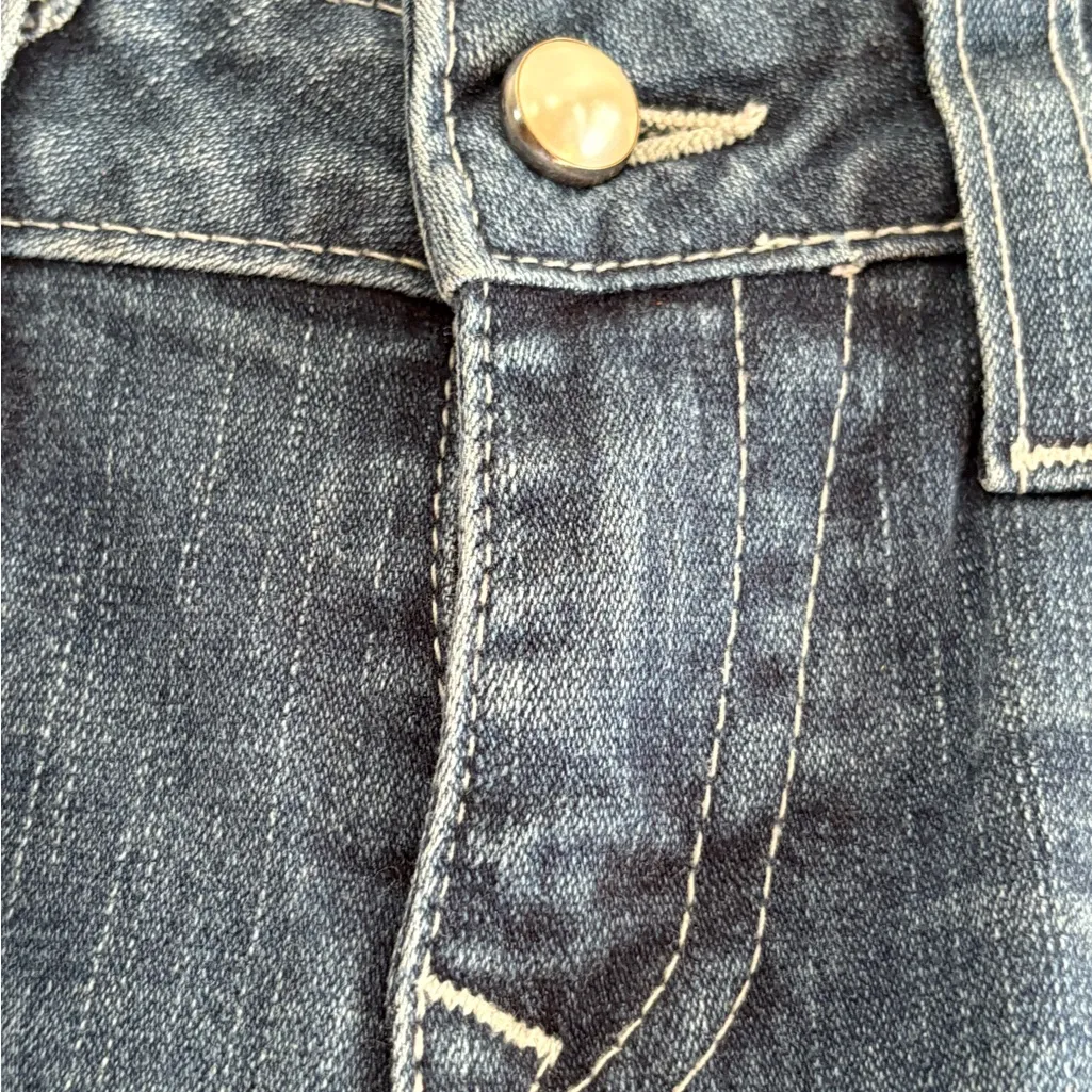 True Religion Dark Blue Flare Jeans w/ faux pearl embellishments sz 31 - Image 3