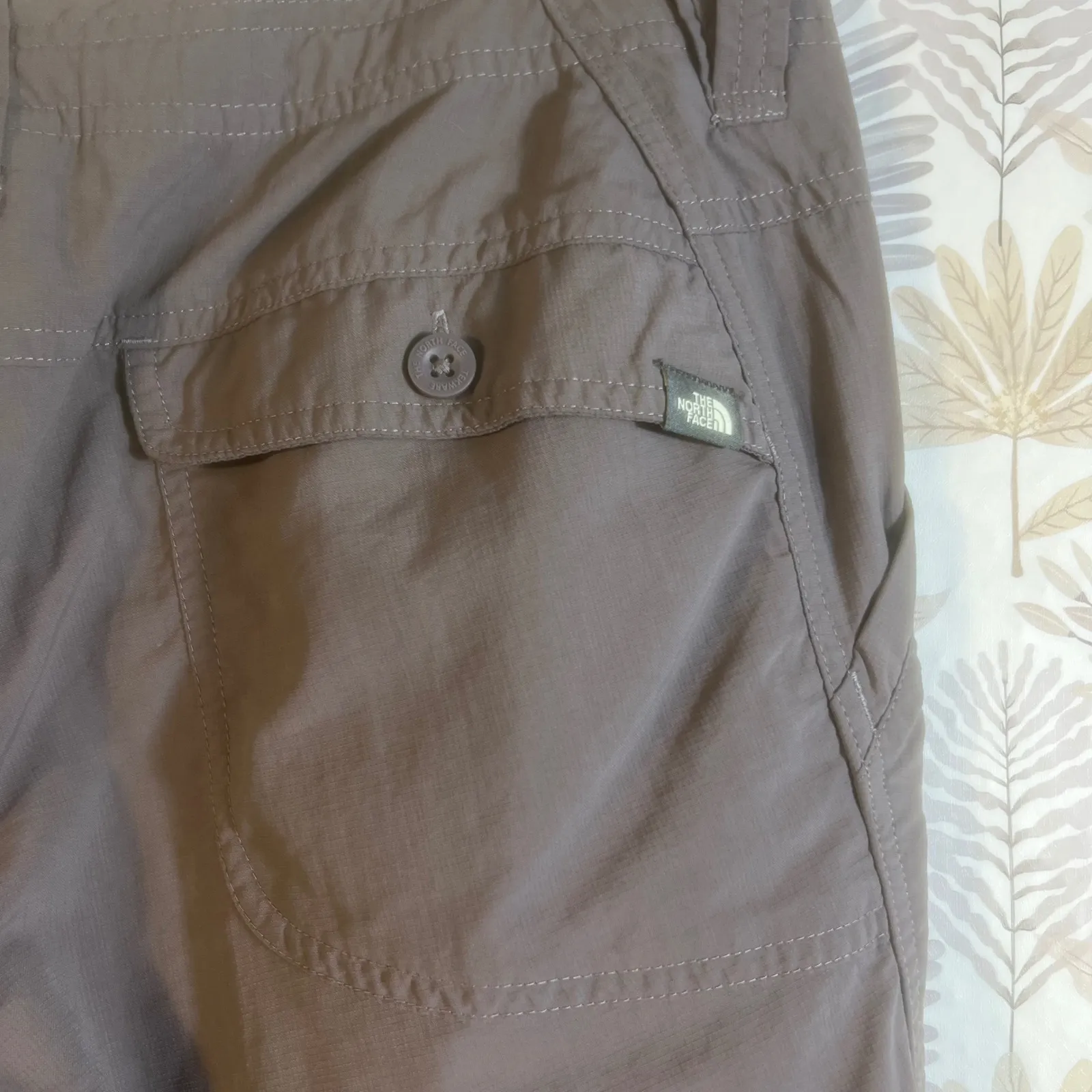 The North‎ Face Women's Nylon Outdoor Hiking Pants Gray Drawstring Pockets  8 - Image 10